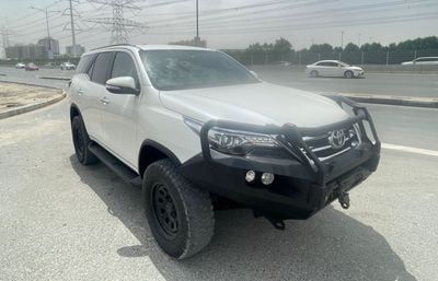 تويوتا فورتونر diesel 2.8 liter ,Right hand drive 2017 Model ,only for export available