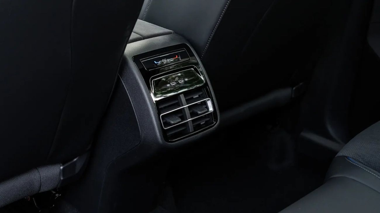 Volkswagen Tiguan 2025 | VOLKSWAGEN TIGUAN 380 TSI 4WD R-LINE INTELLIGENT PREMIUM - H.K - COOL BLACK KIT