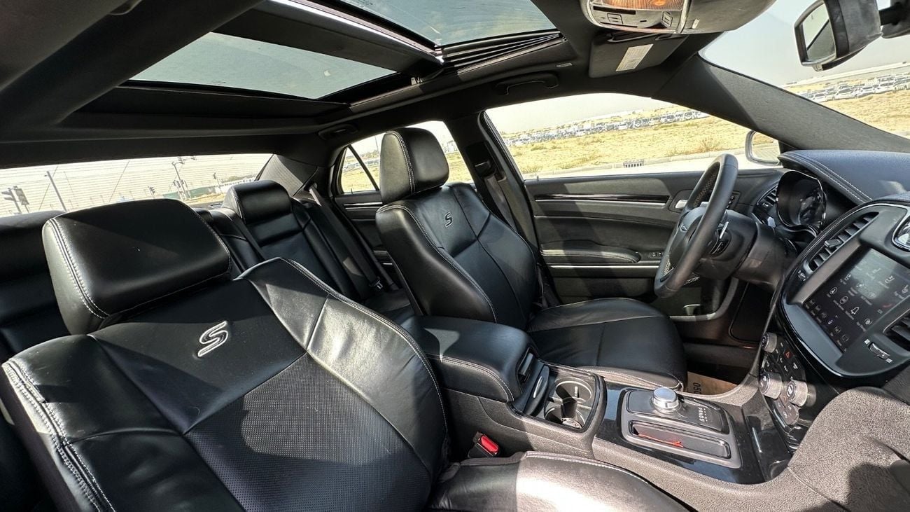 Chrysler 300s 5.7L Hemi V8