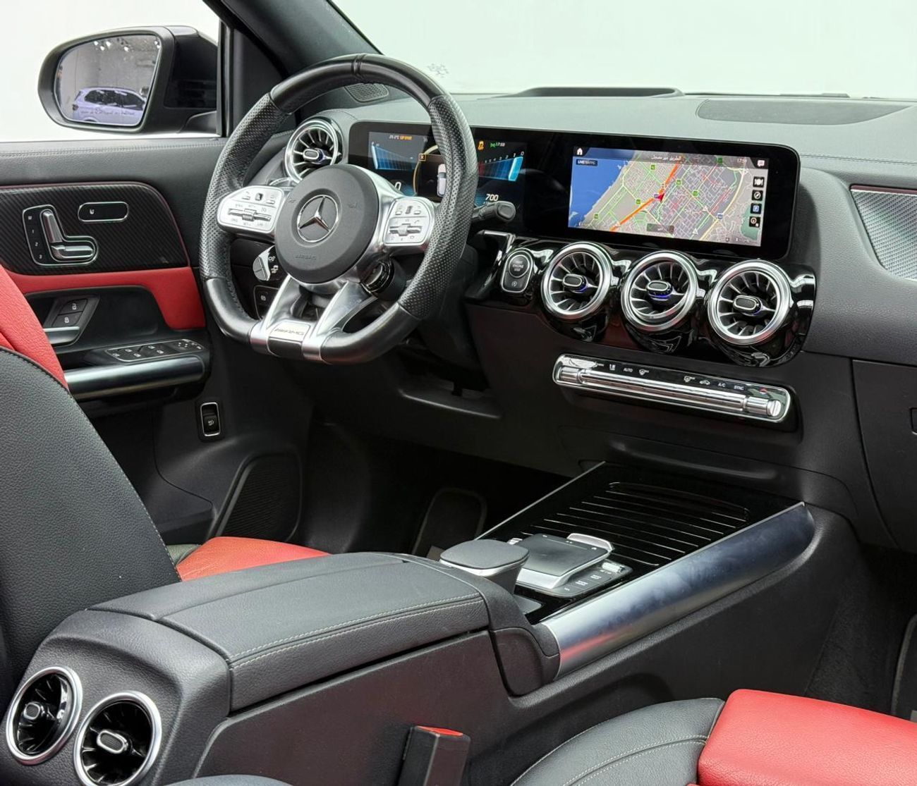 مرسيدس بنز GLA 35 AMG 4MATIC 2022 Mercedes-AMG GLA35 ,Gargash Warranty + Service Contract ,Full Gargash Service History ,G