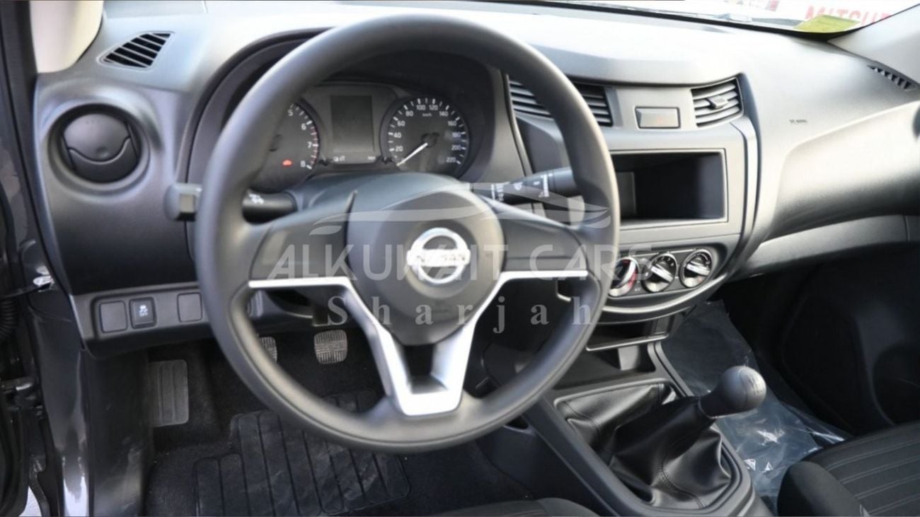 Nissan Navara NISSAN NAVARA 2.5 PETROL XE 4X2 MT SC PLUS