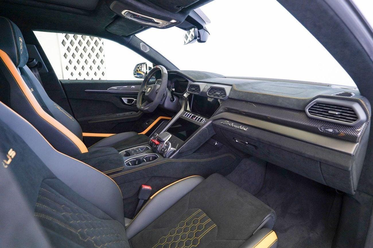 لامبورغيني اوروس VTI 4.0T V8 Performante