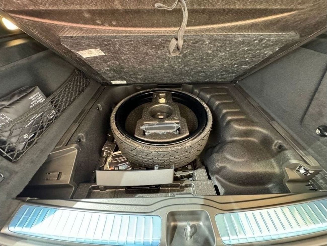 مرسيدس بنز GLE 53 AMG 2024- Mercedes-AMG GLE 53-4matic