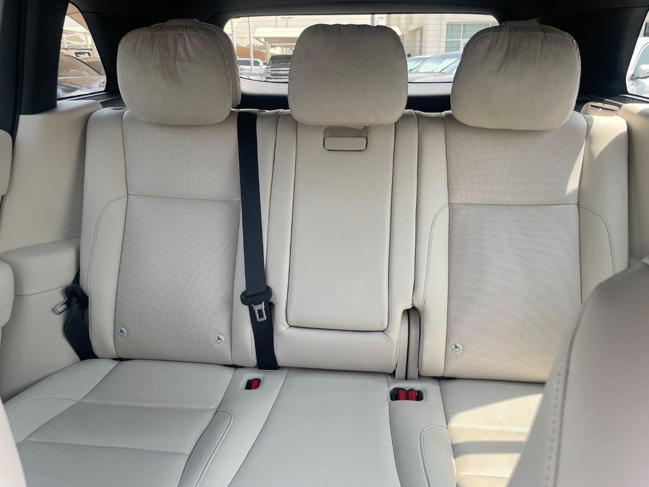 لي اوتو L7 لي اوتو L7 وارد الصين بحالة جيدة جدا