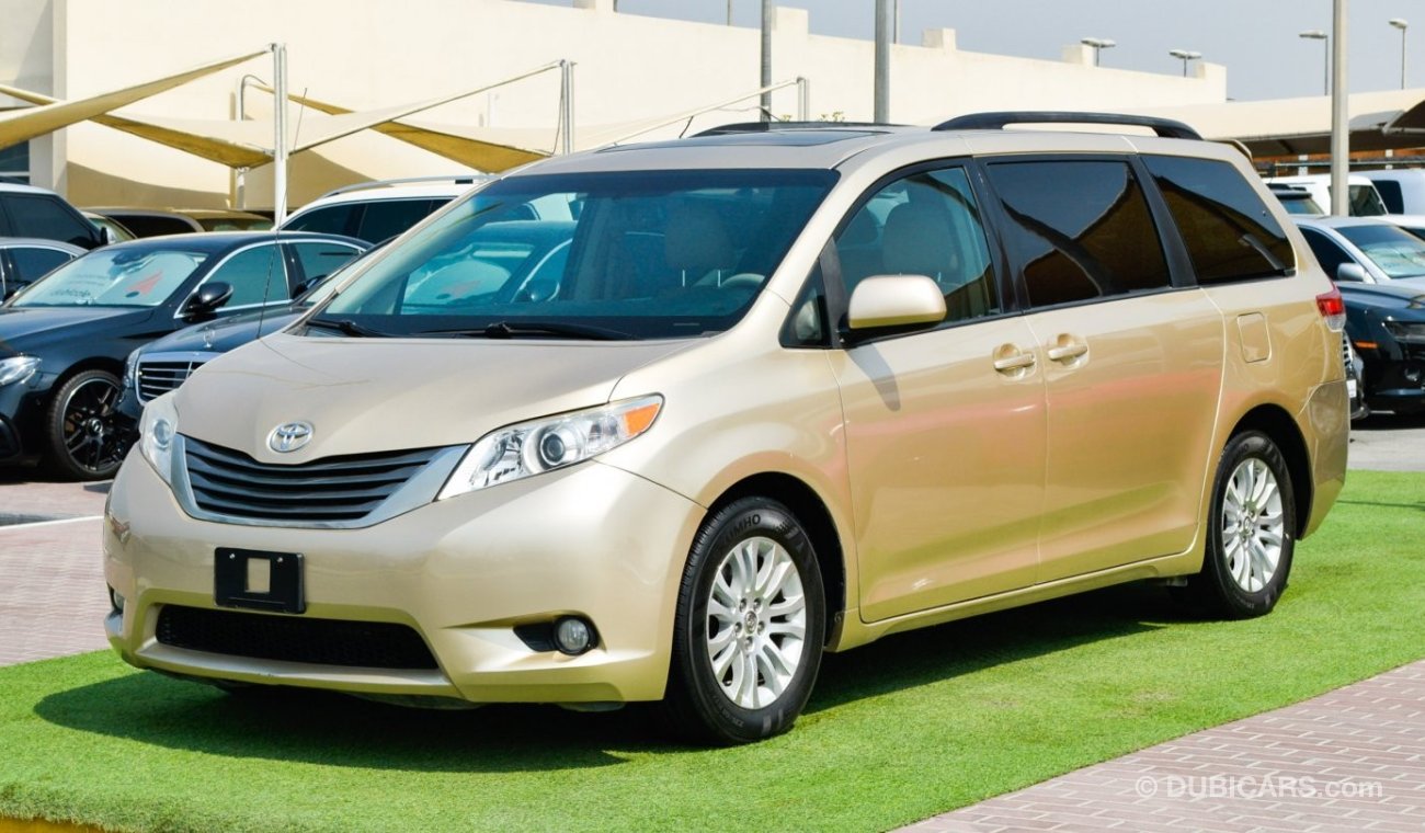 Toyota Sienna XLE