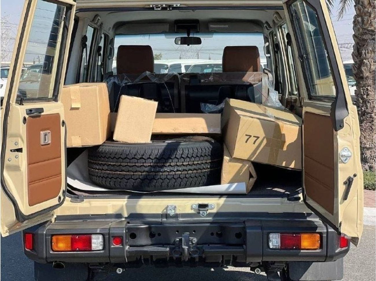 تويوتا لاند كروزر 70 LC76 2.8L DSL A/T // 2024 // FULL OPTION WITH  CRUISE CONTROL , DVD&REAR CAMERA // SPECIAL OFFER //