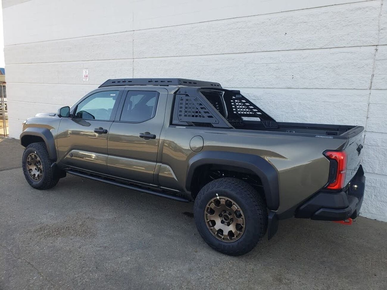 Toyota Tacoma 26/26 TRAILHUNTER