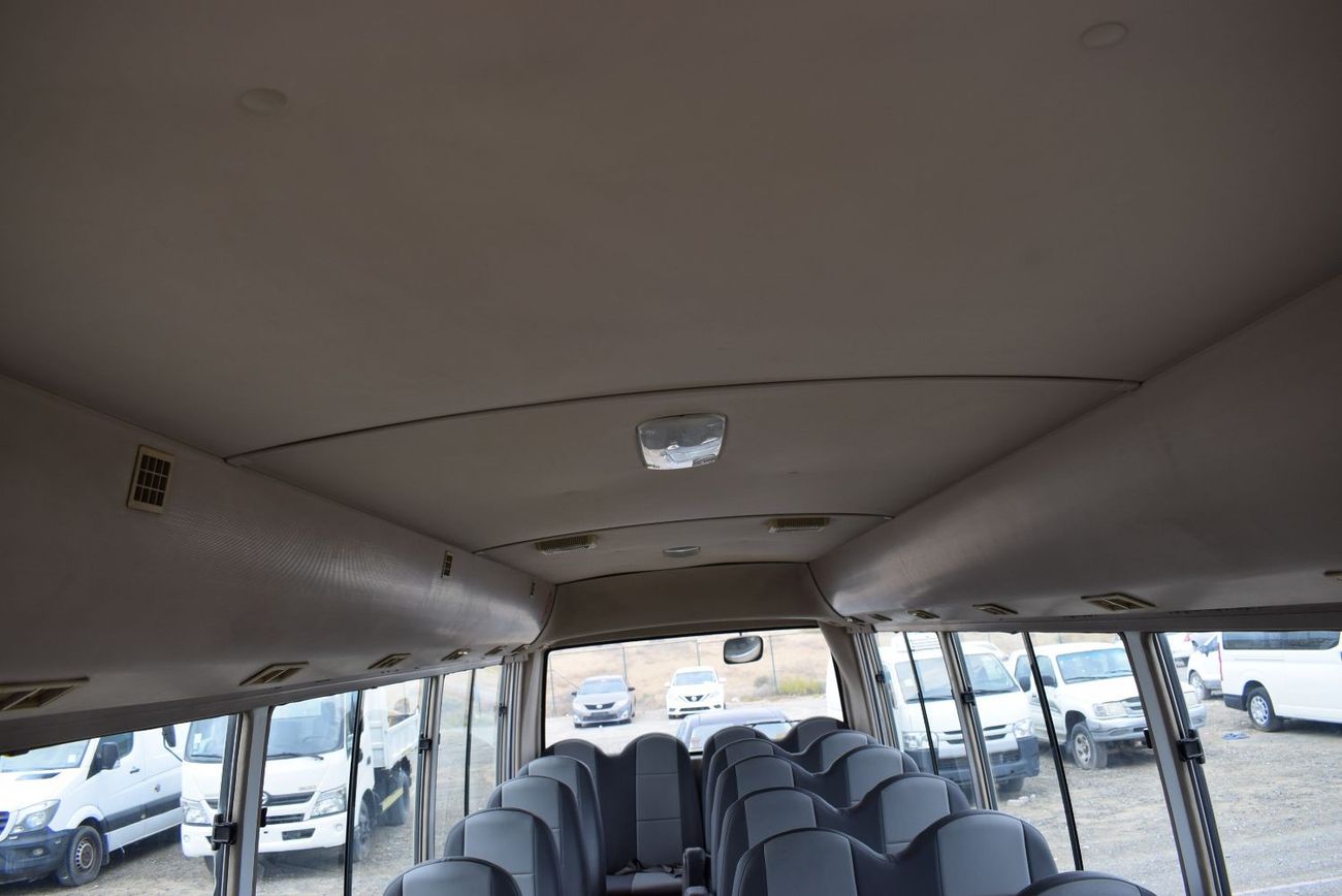 Mitsubishi Rosa Mitsubishi Rosa Bus, Model:2015. Excellent condition