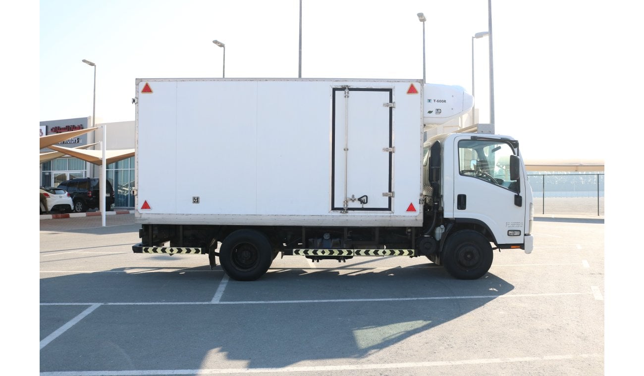 إيسوزو NPR 3.5 TON PICKUP WITH THERMOKING T 600R FREEZER