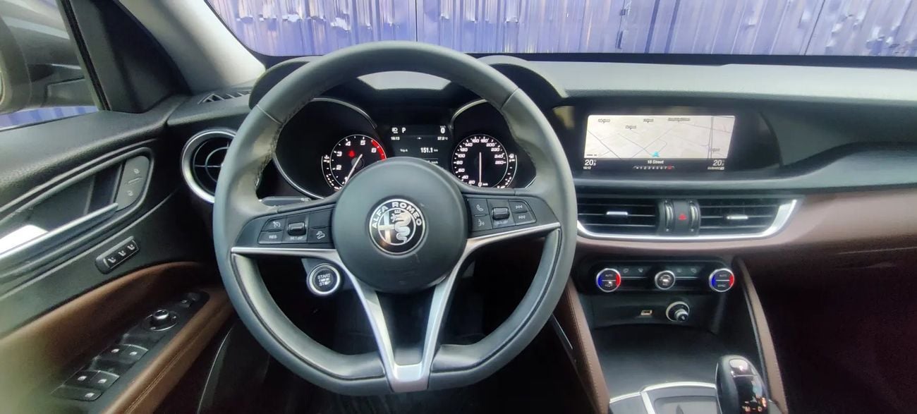 Alfa Romeo Stelvio Super 870 | | GCC | Single Owner | Full Agency Serviced