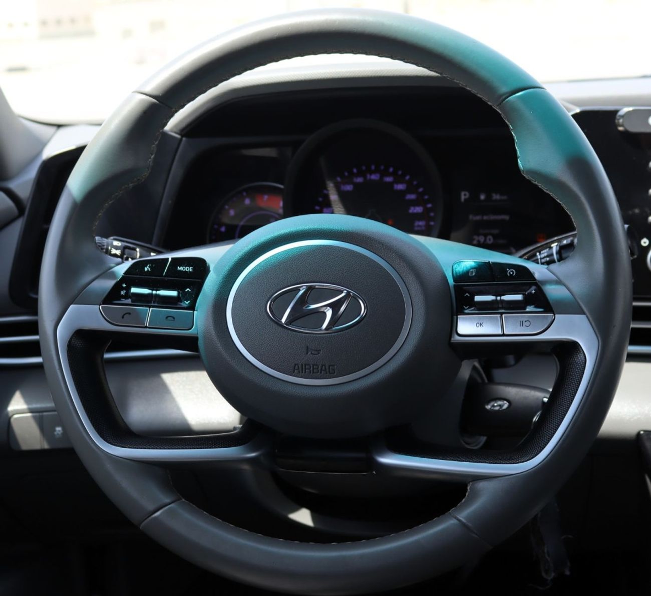 Hyundai Elantra Smart 1.6L