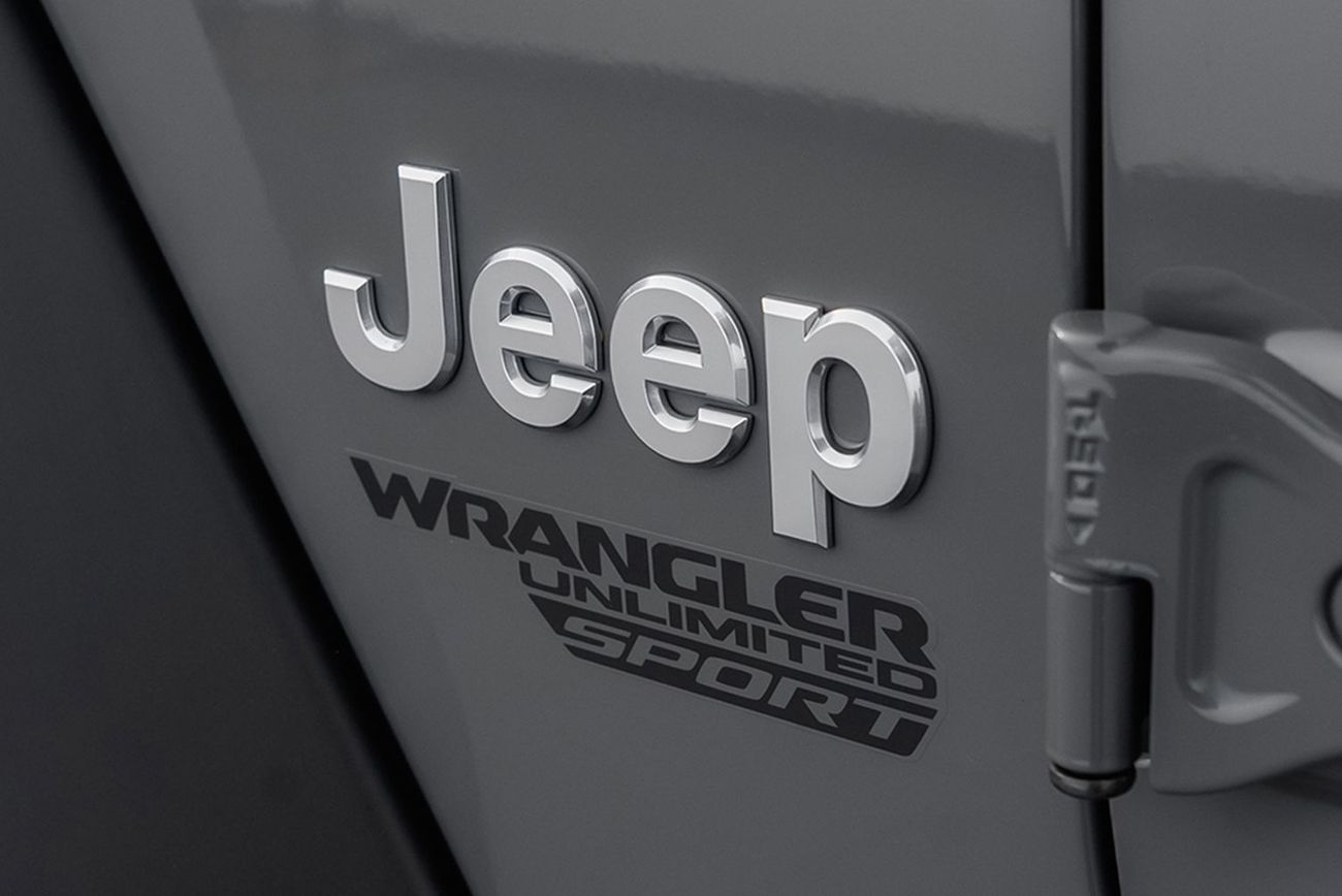 جيب رانجلر Unlimited Sport 3.6L A/T