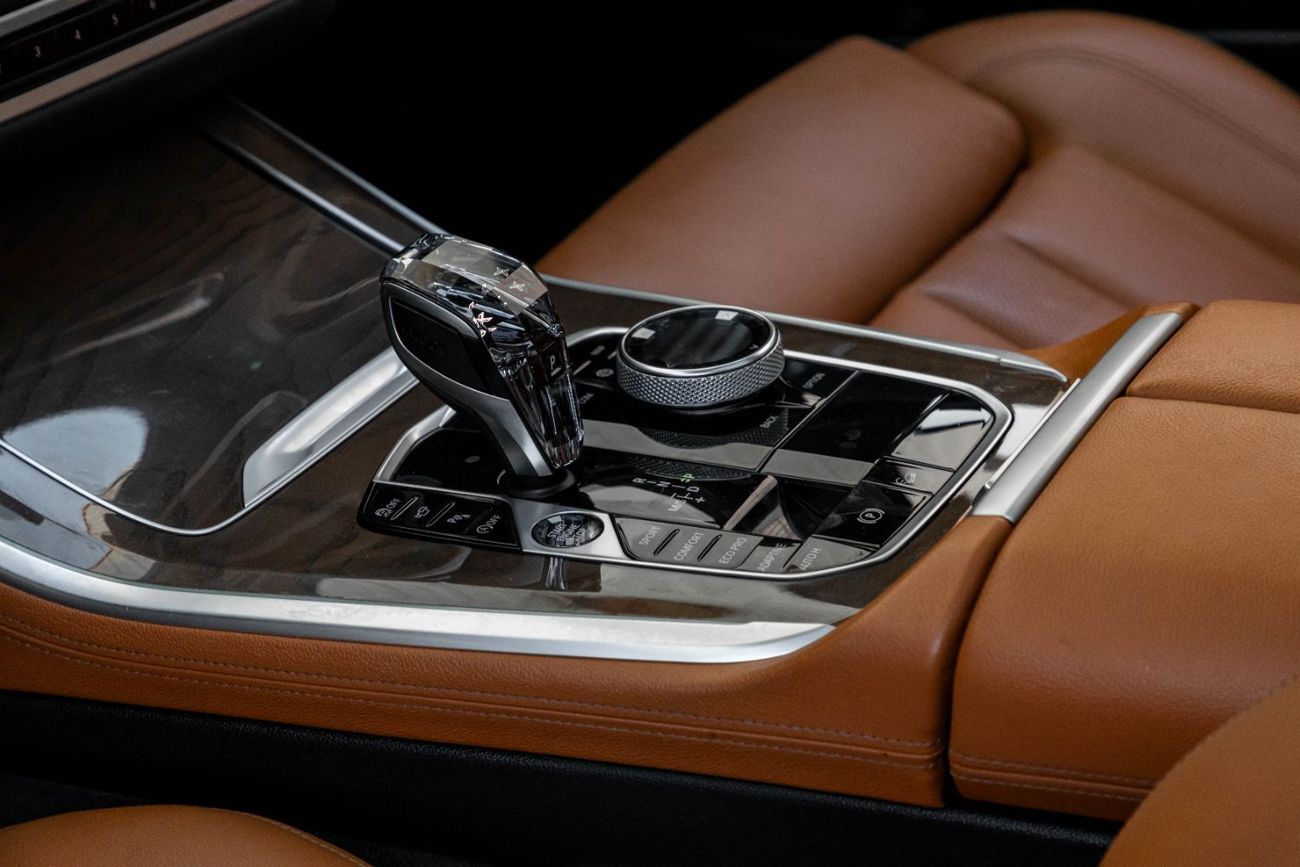 بي أم دبليو X5 xDrive40i M Sport | 3,329 P.M  | 0% Downpayment | BMW X5 xDrive40i | M-Kit!