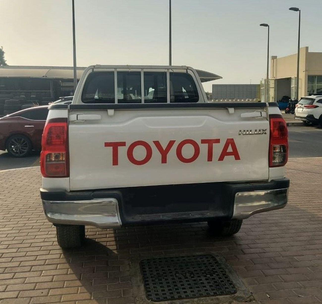 تويوتا هيلوكس DC 2.4L 4WD DIESEL MANUAL TRANSMISSION