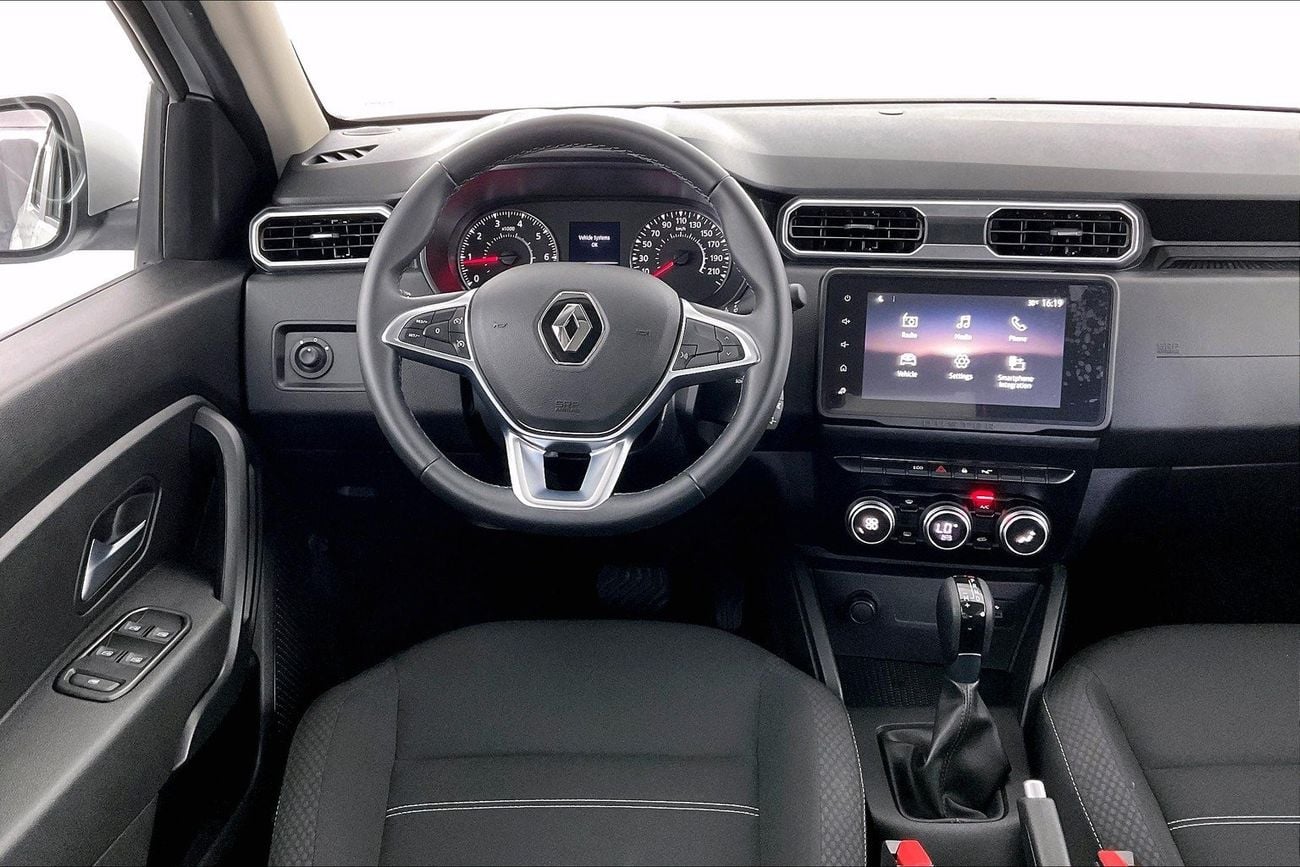 Renault Duster SE | 1 year free warranty | 0 down payment | 7 day return policy