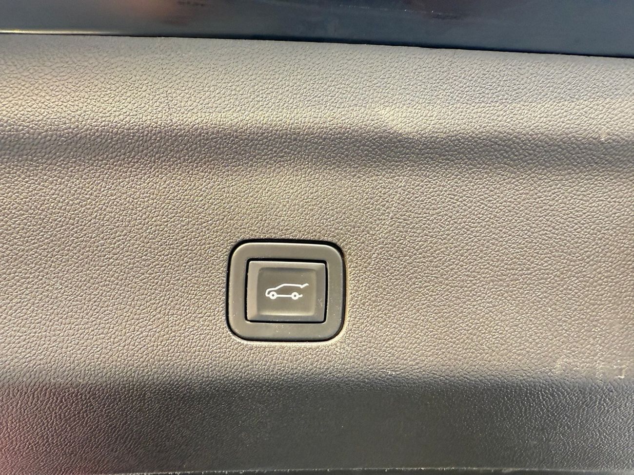 Cadillac Escalade ESV Premium Luxury platinum