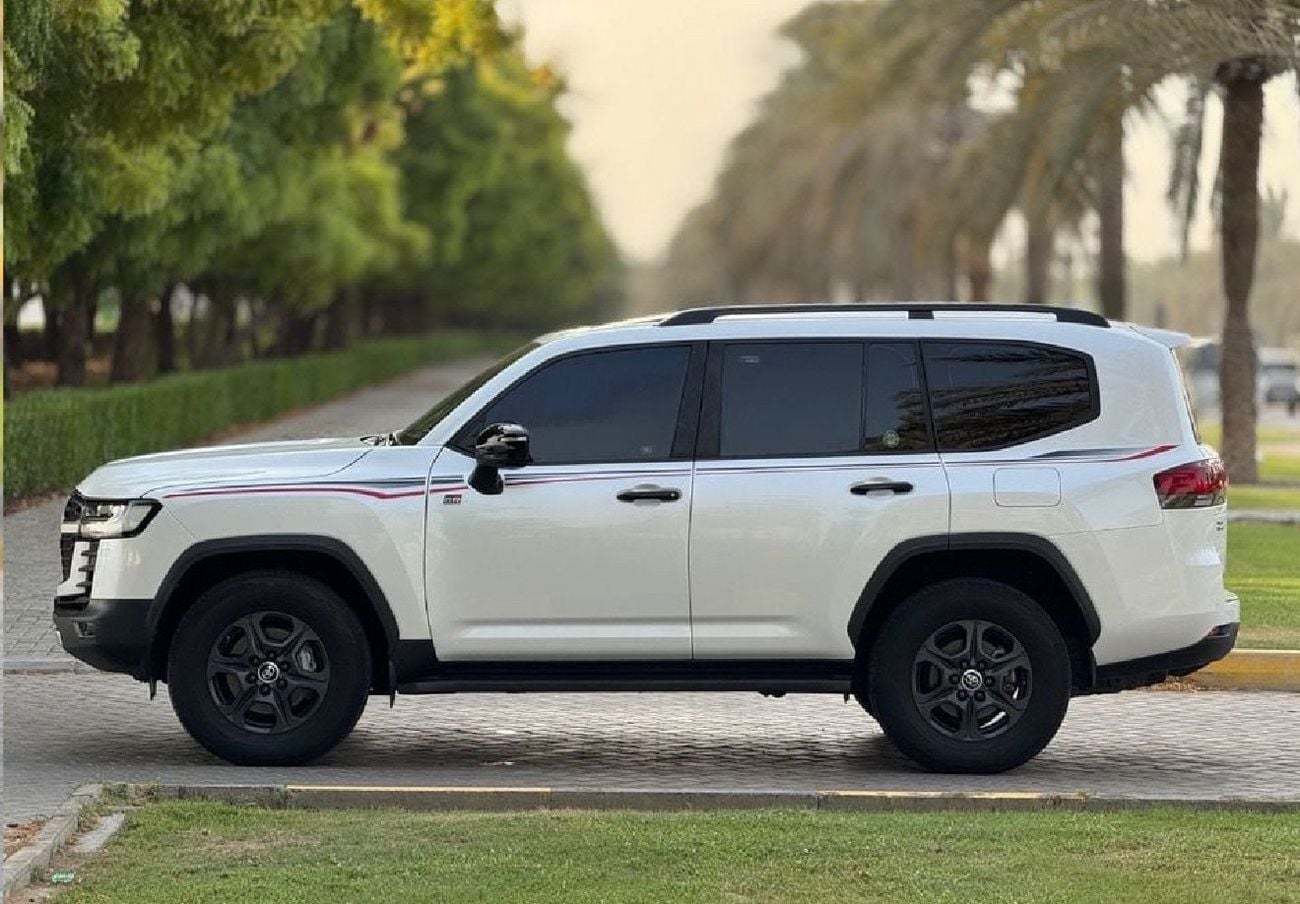 Toyota Land Cruiser GR SPORTS 2024 MODEL Full Option Top Of The Range