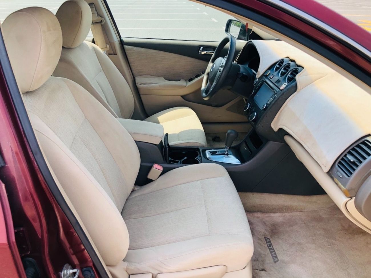 Nissan Altima Nissan altima model 2011 GCC