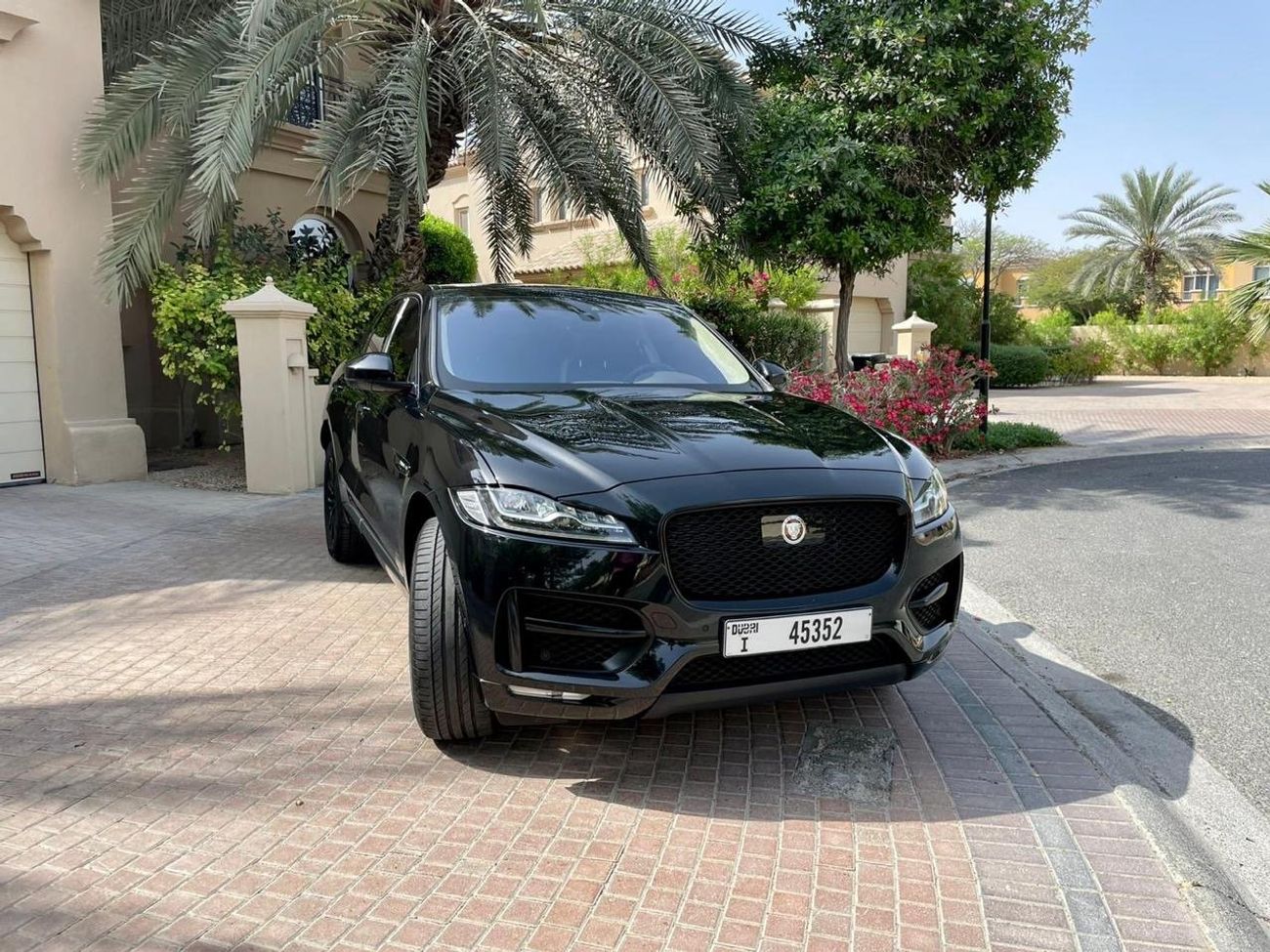 جاكوار F بيس R-Sport 2.0L