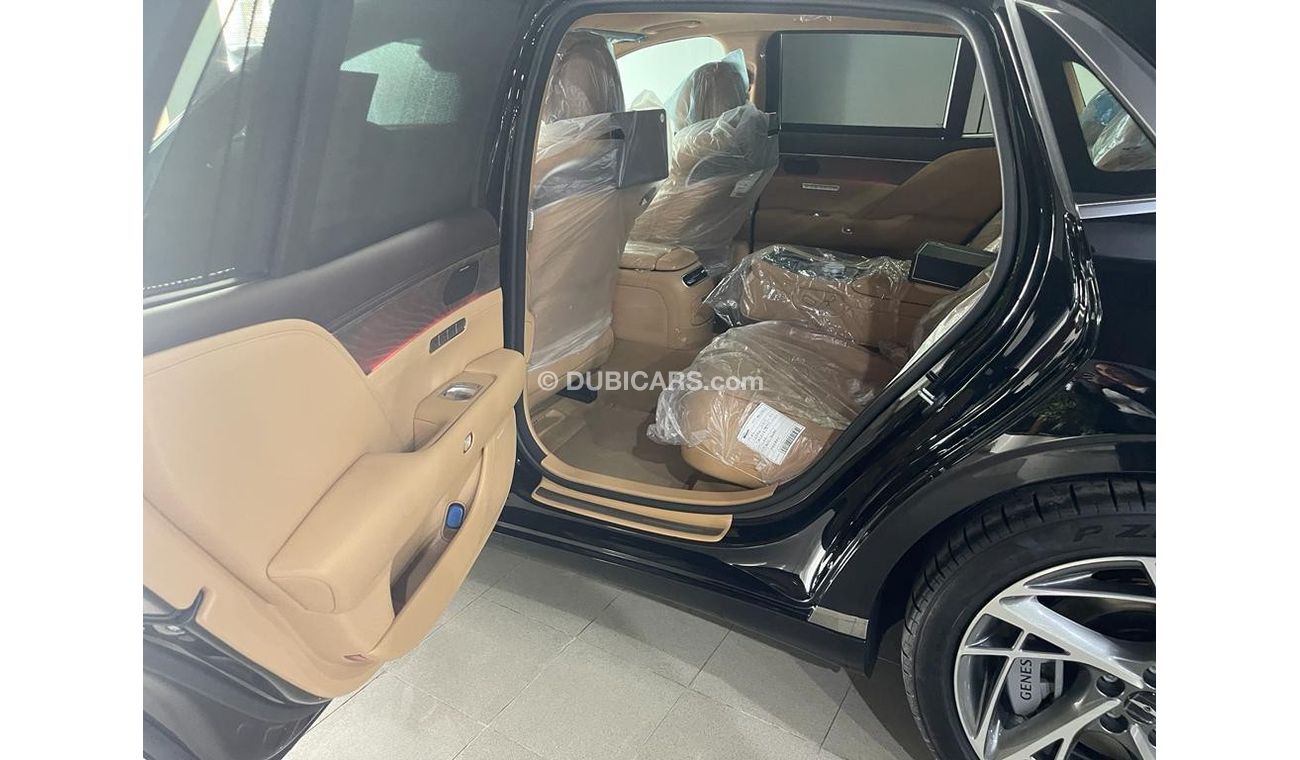 Genesis G90 Genesis G90 Black/Tan