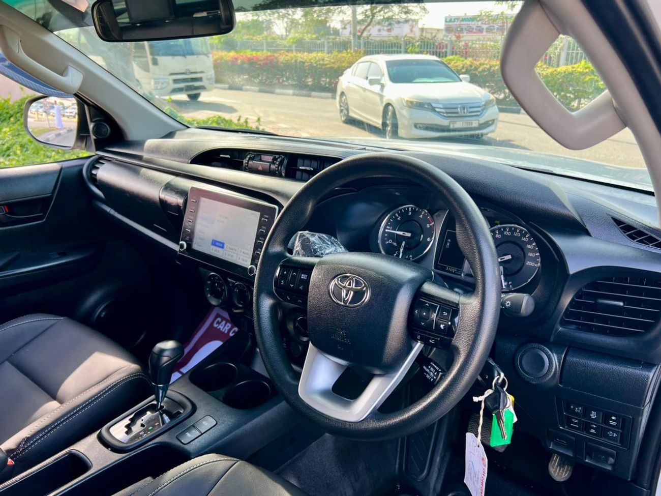 تويوتا هيلوكس 