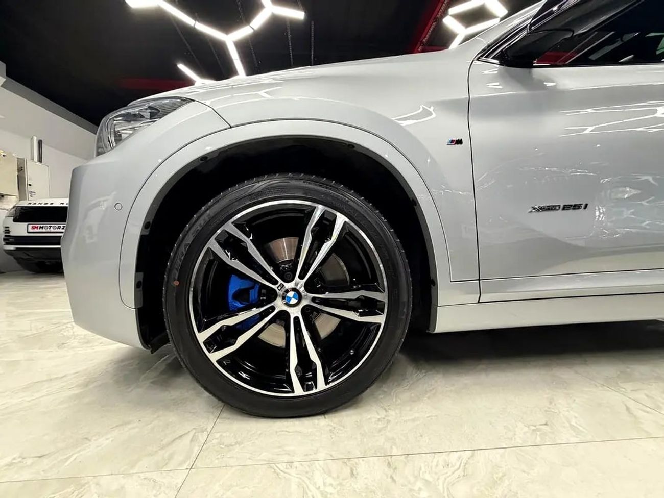 بي أم دبليو X1 xDrive 25i M Sport 2.0L
