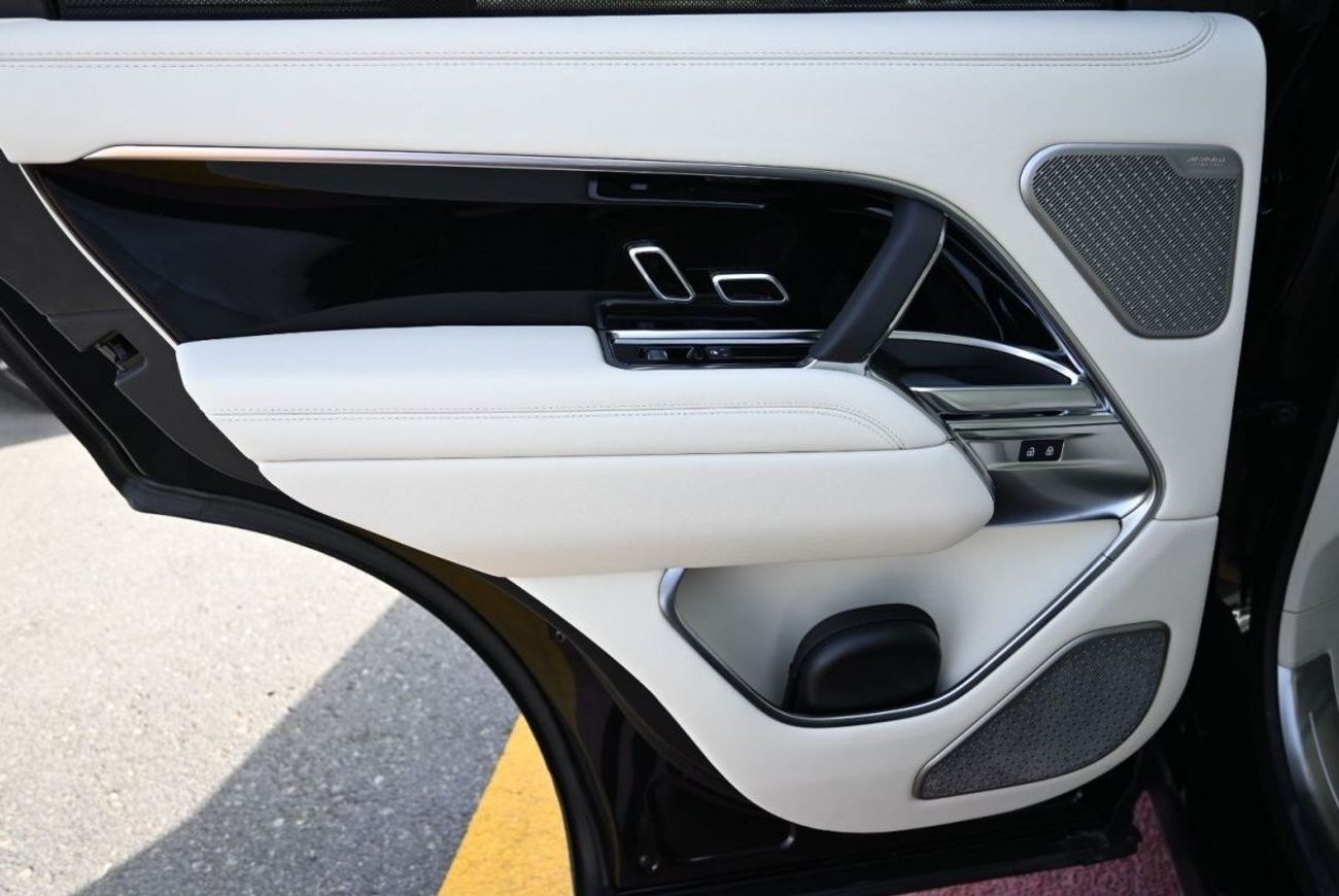 لاند روفر رينج روفر لاند روفر رانج روفر أوتوبايوجرافي 4.4 لتر بنزين ، V8 ، SUV ، دفع رباعي ، 5 أبواب ، 360 كاميرا ، رادا