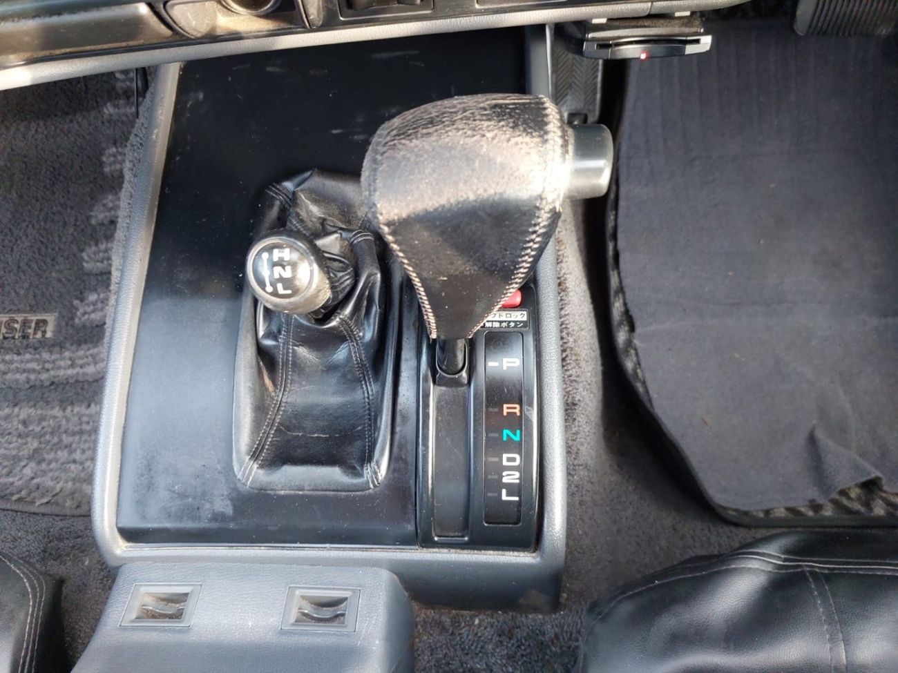 Toyota Land Cruiser TOYOTA LAND CRUISER SUV RHD 1994 MODEL 4.1 L DIESEL AUTOMATIC(PM02812)