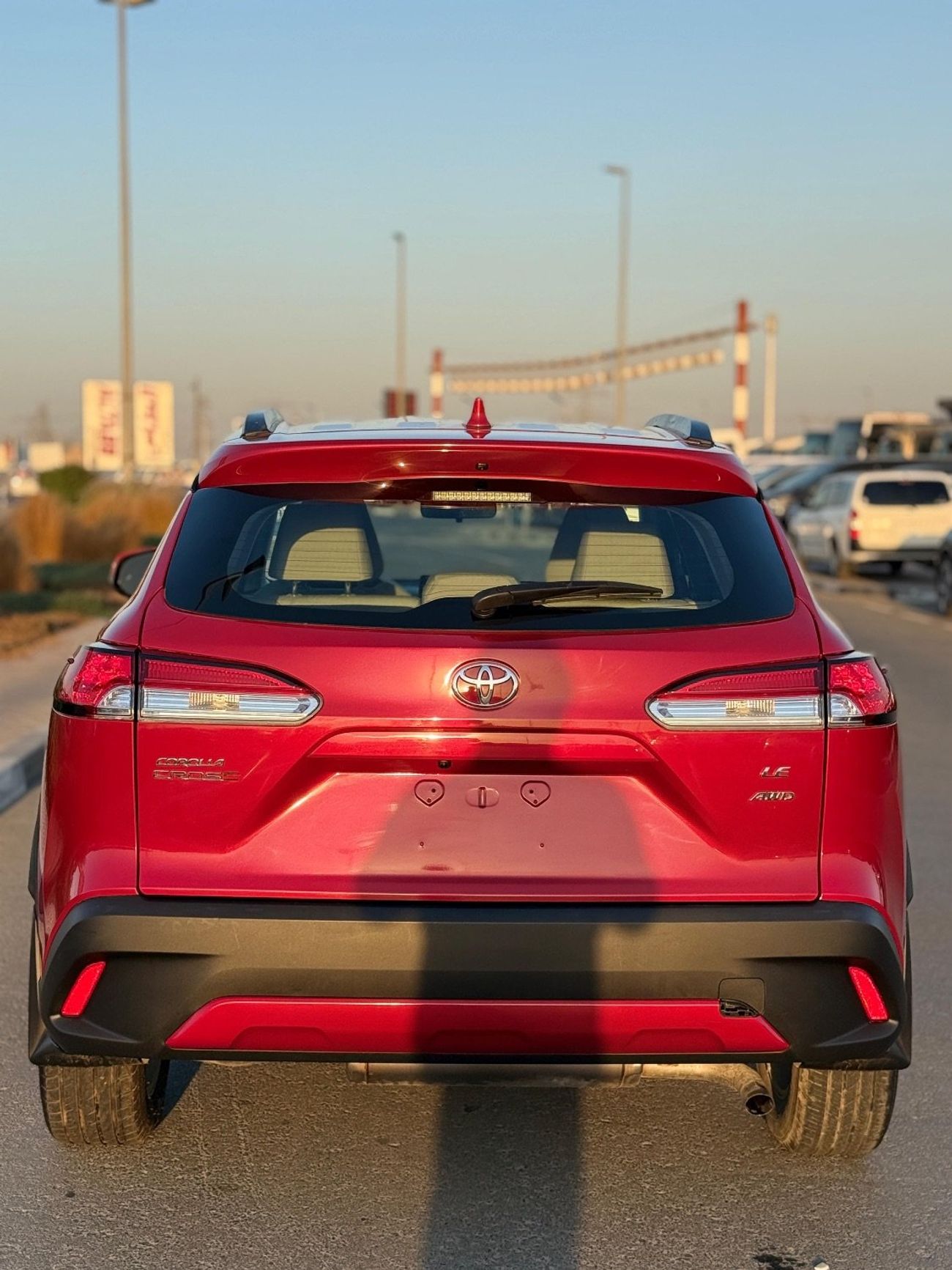 تويوتا كورولا كروس Full option 2.0 L Sunroof, push start