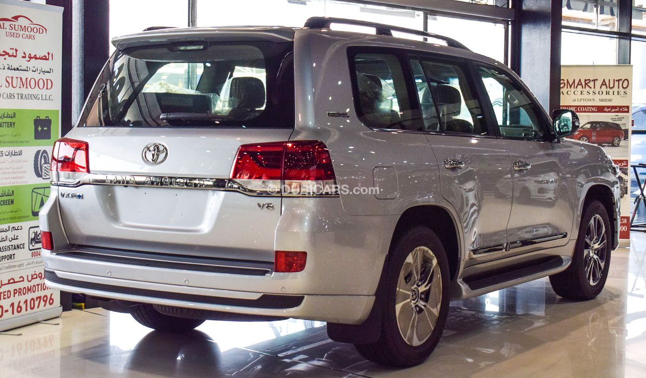 Toyota Land Cruiser VX.R+ V8 Executive Lounge