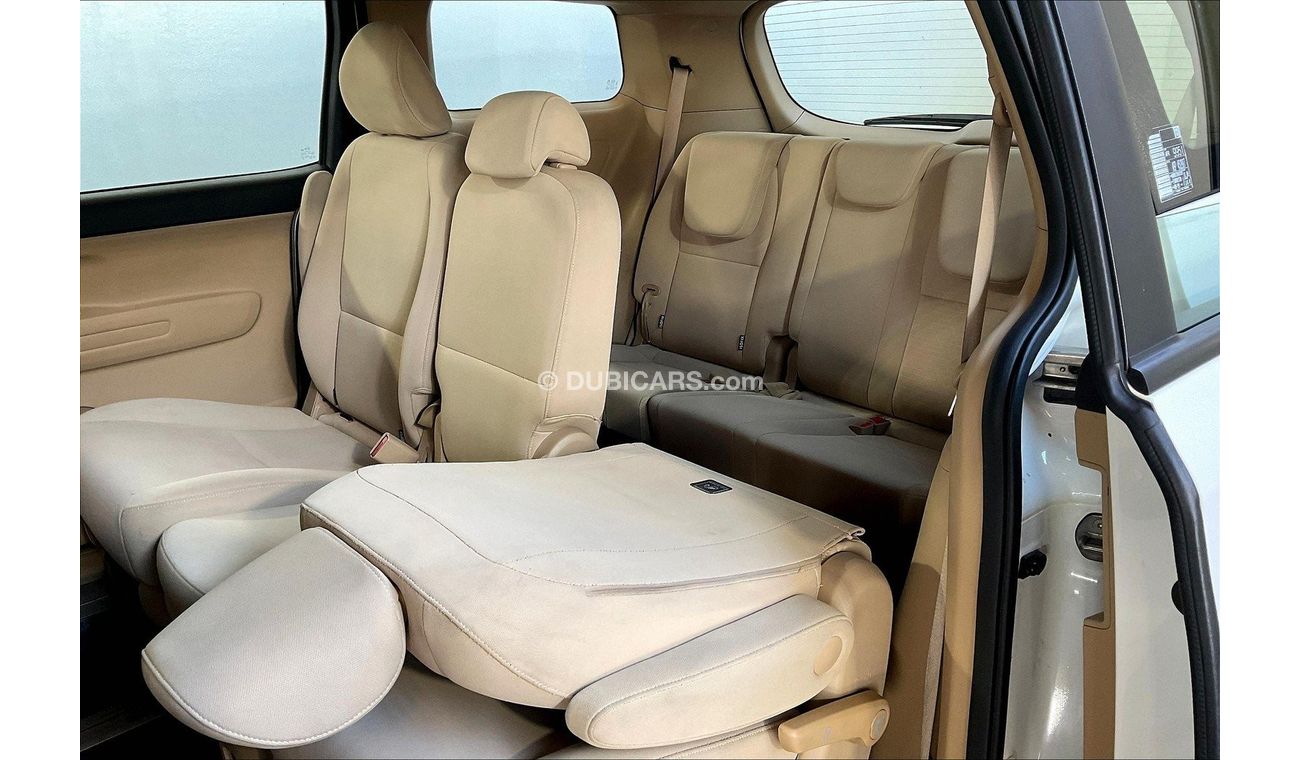 كيا كارنيفال LX