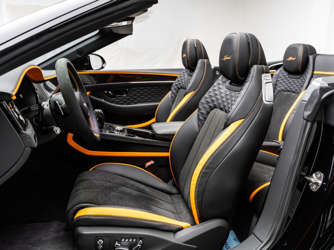 Bentley Continental GTC Speed 4.0T (Hybrid) 2025 Bentley Continental GTC First Edition, 2029 Bentley Warranty + Service Cont