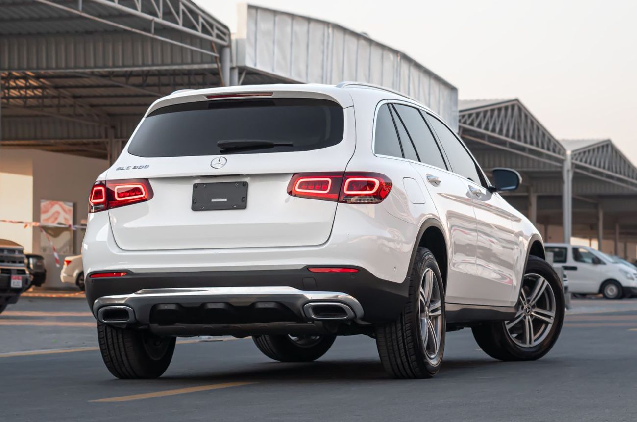 Mercedes-Benz GLC 300 4MATIC 2.0L