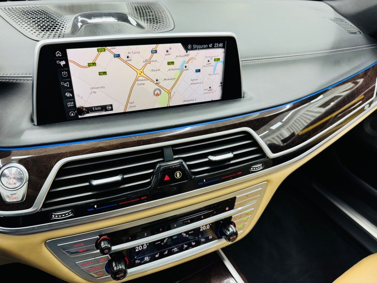 بي أم دبليو 750Li M Sport 4.4L (523 HP)