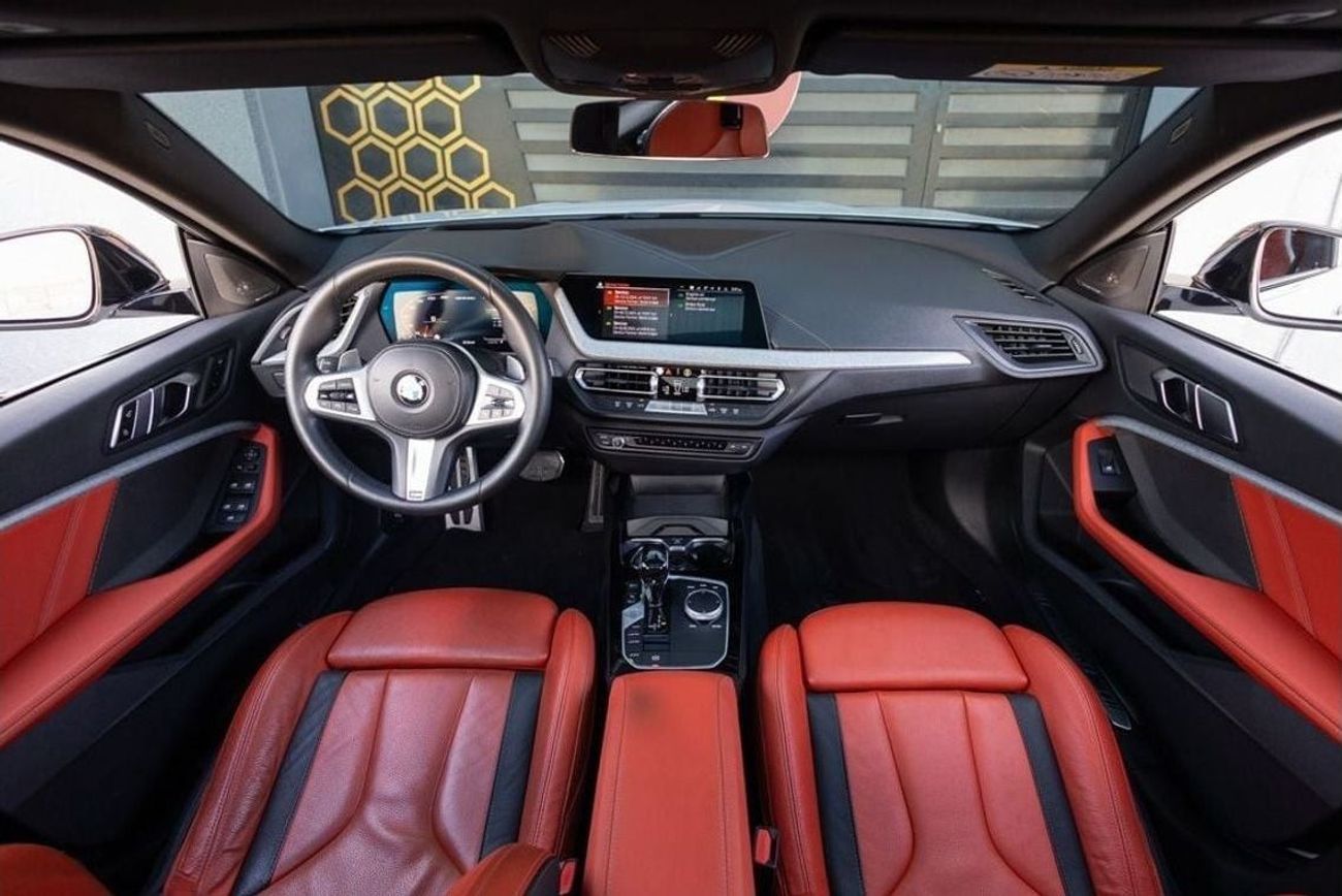 بي أم دبليو M235 BMW M235i xDrive M-Sport 2021 GCC under Agency Warranty and Service Contract with Flexible Down-Paym