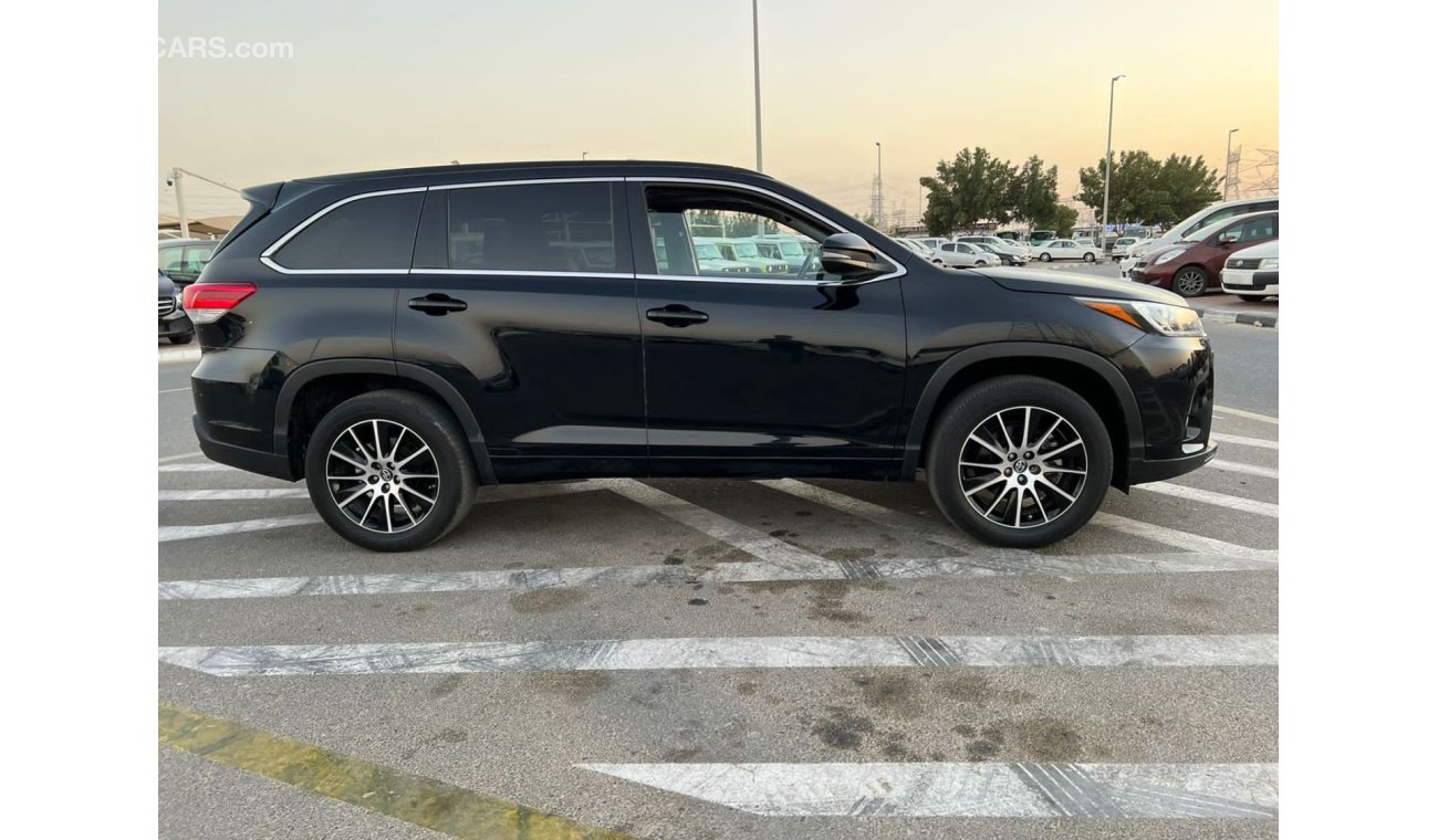 Toyota Highlander 2018 Toyota Highlander SE Full Option /EXPORT ONLY