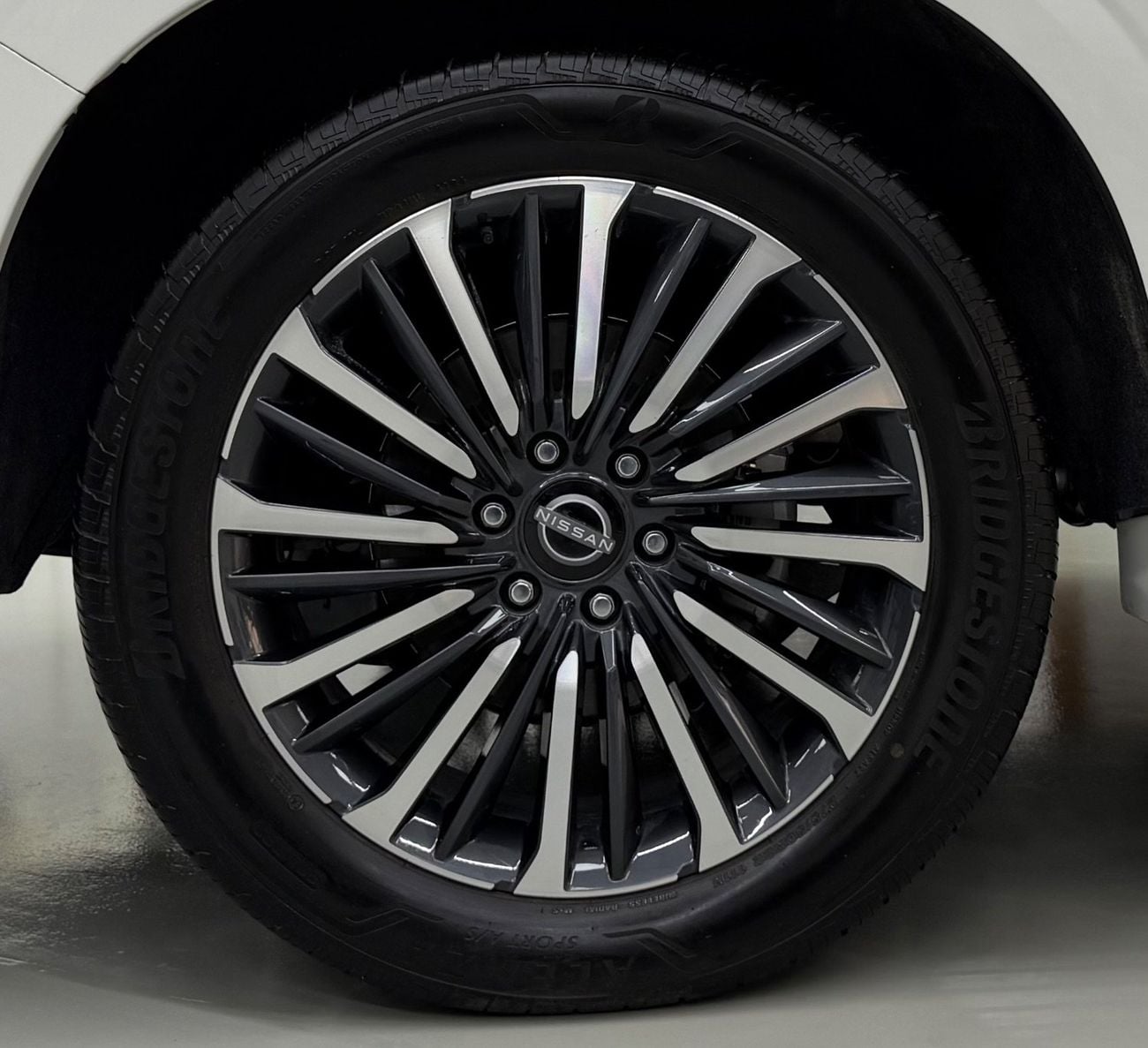 Nissan Patrol LE Platinum City 3.5L