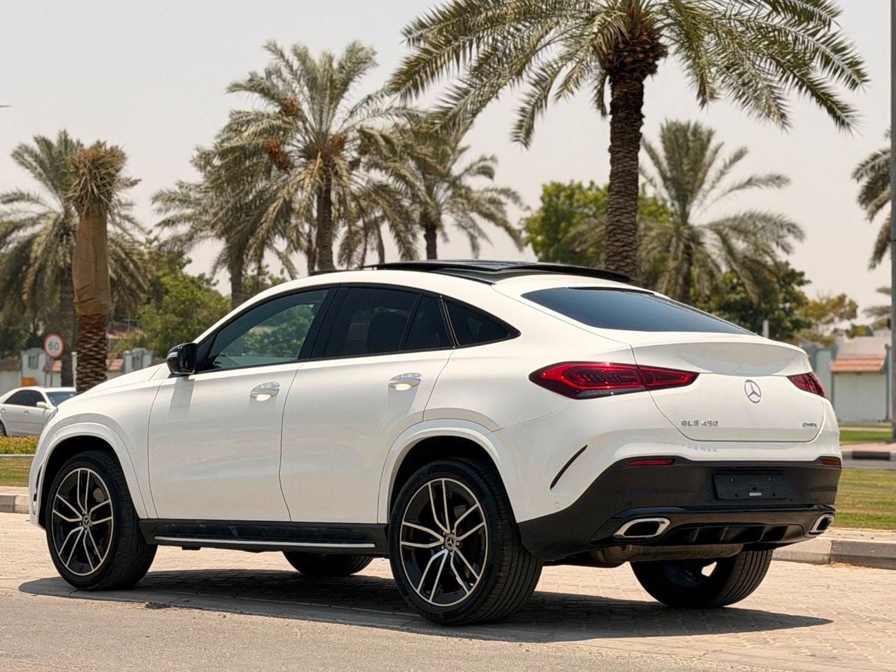 مرسيدس بنز GLE 450 AMG