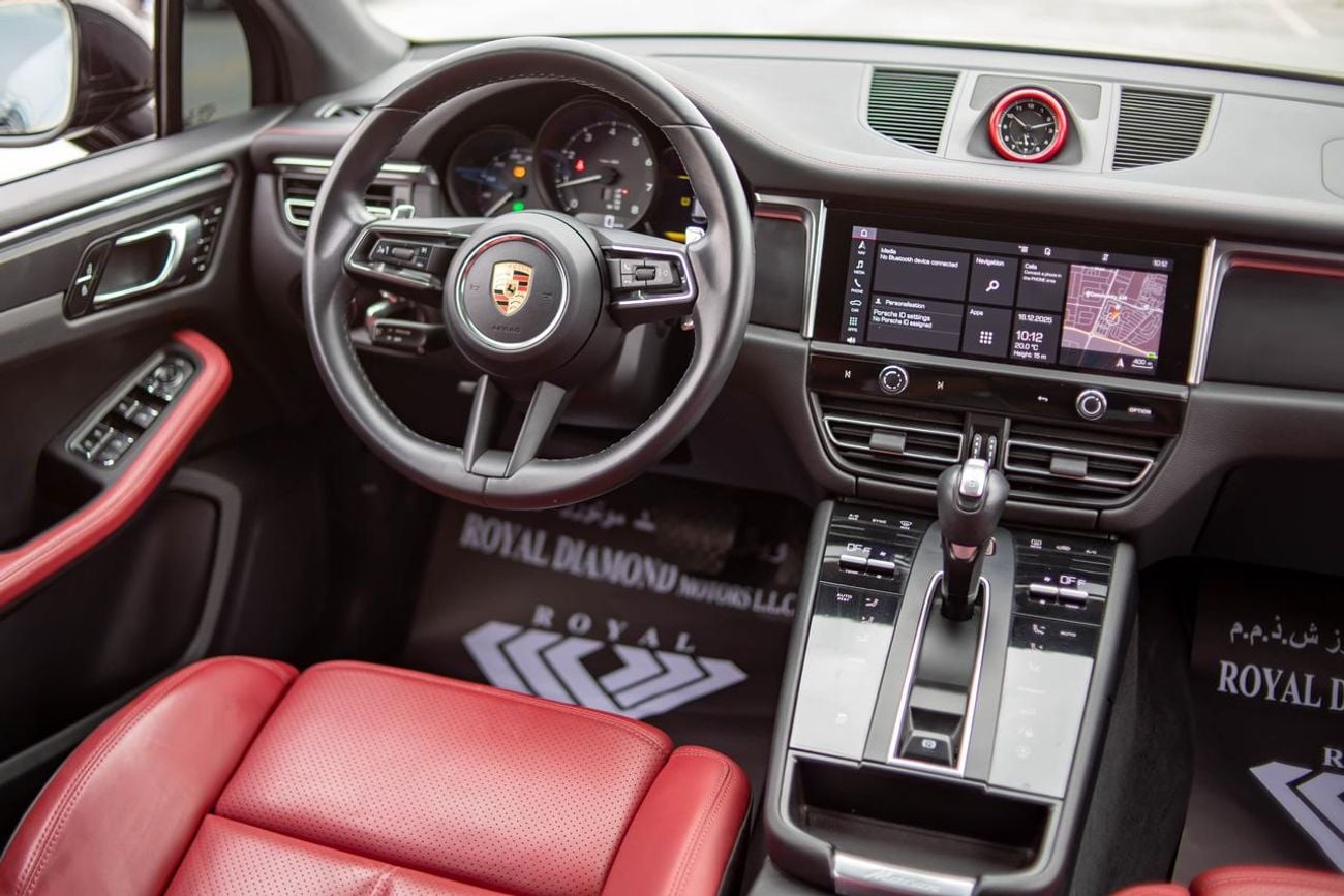 Porsche Macan STD | GCC | full service history