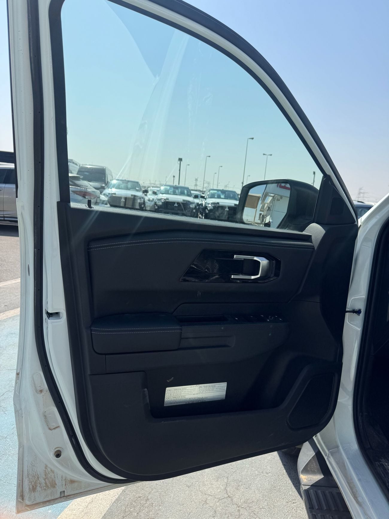 Mitsubishi L200 STD GL Double Cab Diesel M/T 2.4L Mitsubishi L200 M/T 2.4L Diesel!!!