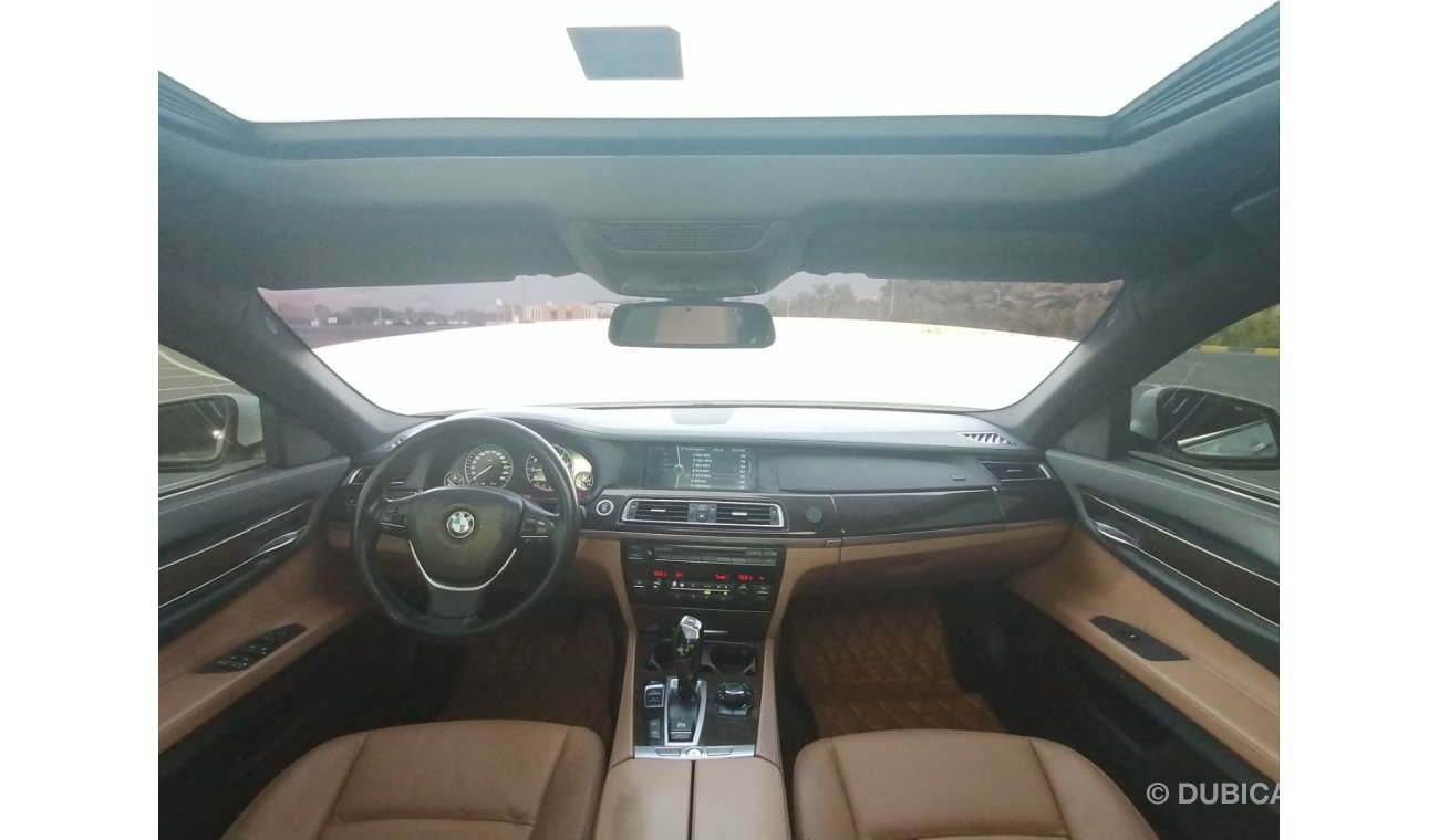 BMW 730Li BMW 730 Li 2011