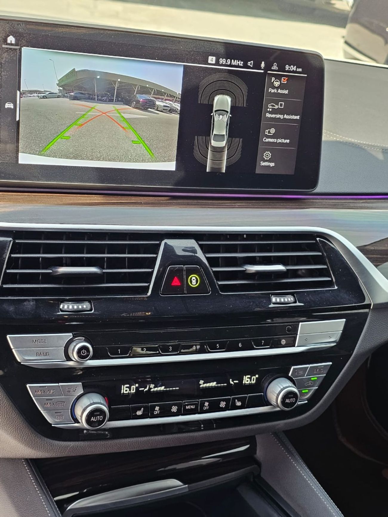 BMW 520i M Sport Comfort 2.0L