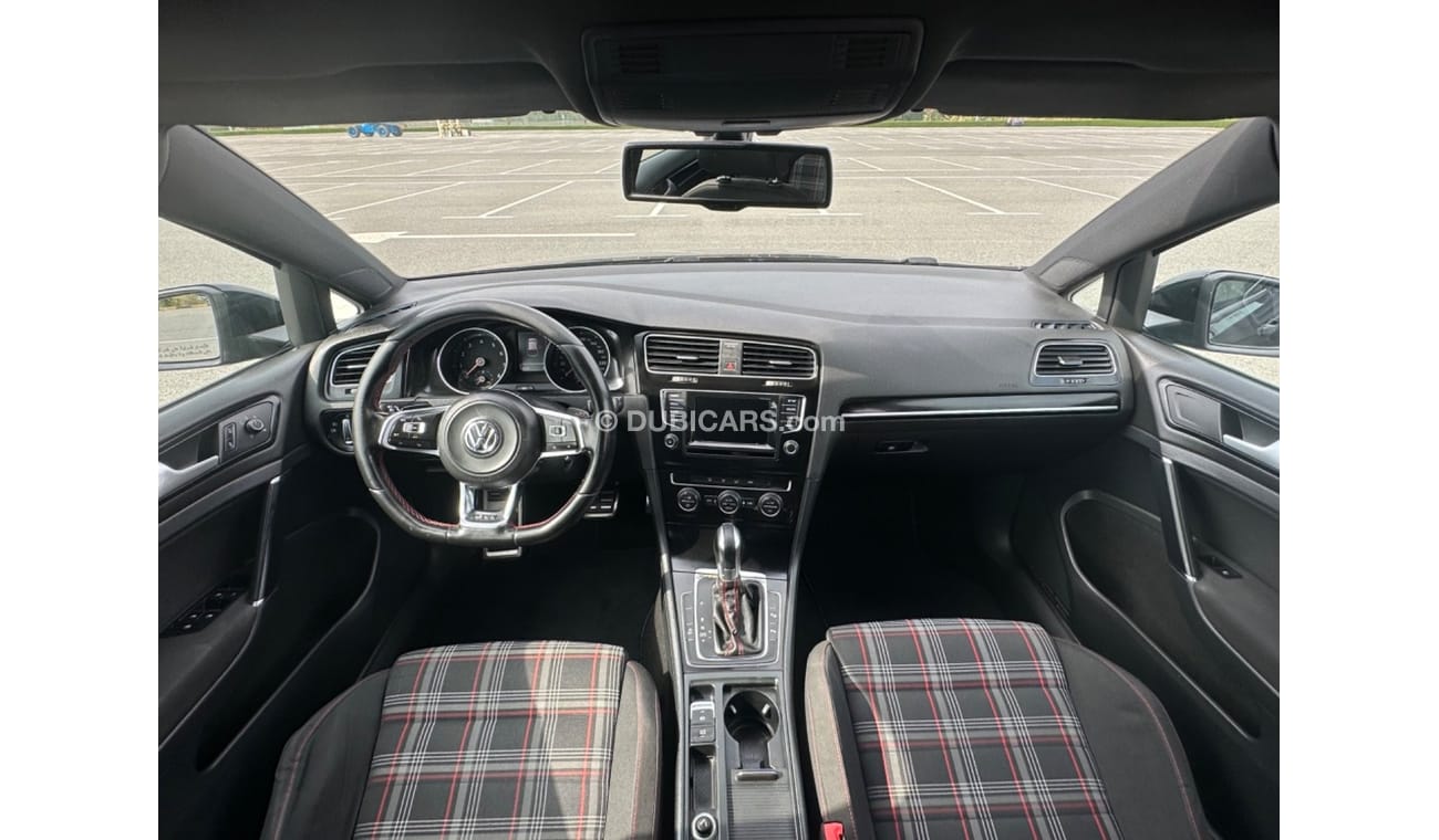 Volkswagen Golf GTI MODEL 2015 GCC CAR PREFECT CONDITION INSIDE AND OUTSIDE FULL FULL OPTION PANORAMIC ROOF LEATHER