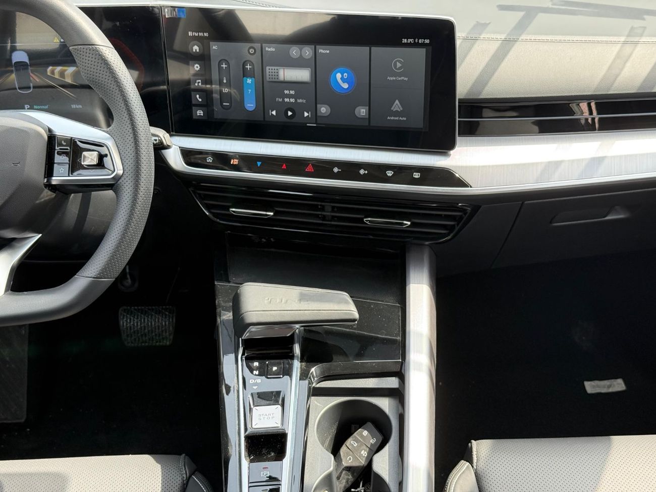 أم جي وان Standard 1.5L Petrol 2024 Export Price @ 48,500 AED