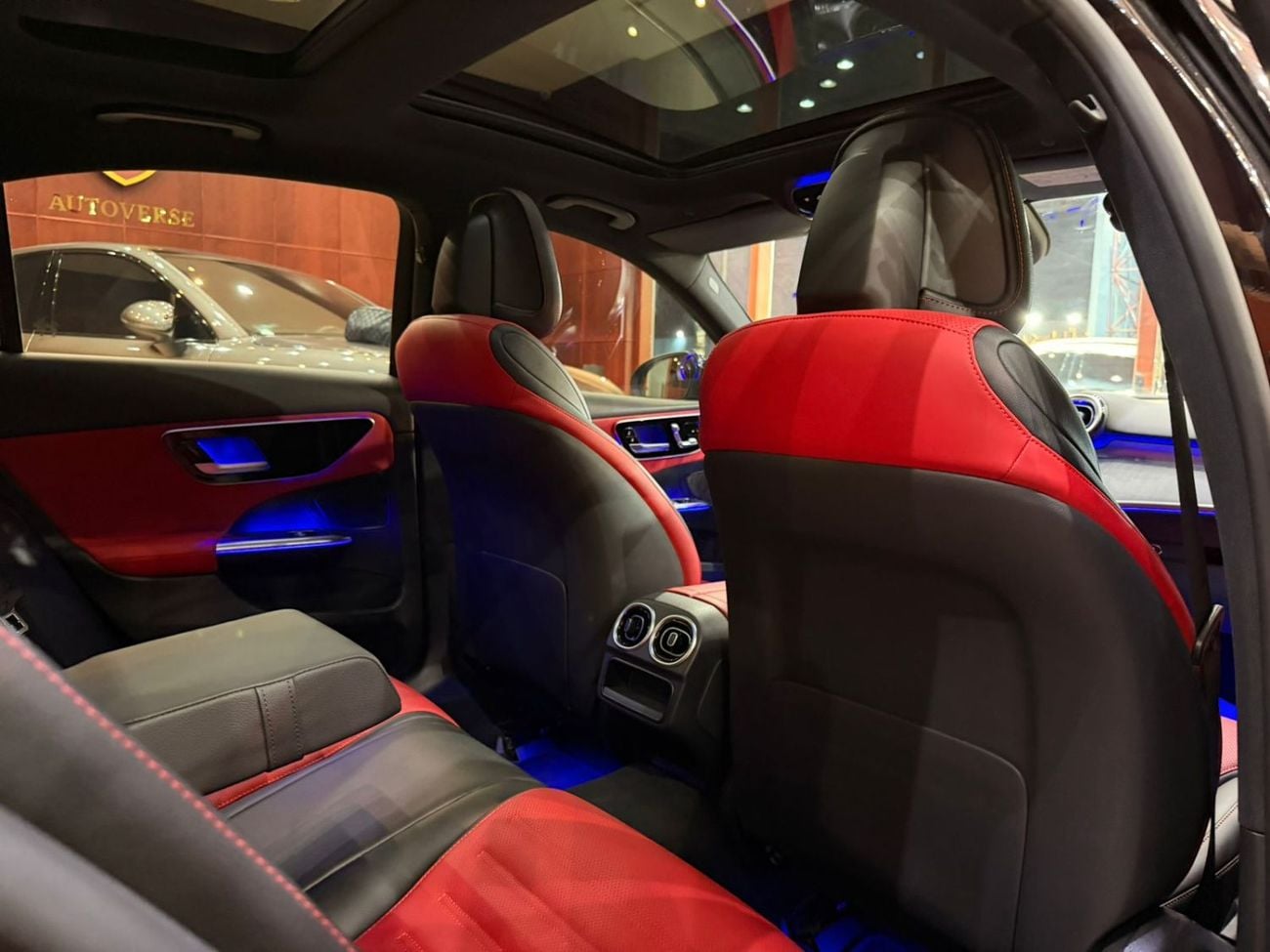 Mercedes Benz C300 STD