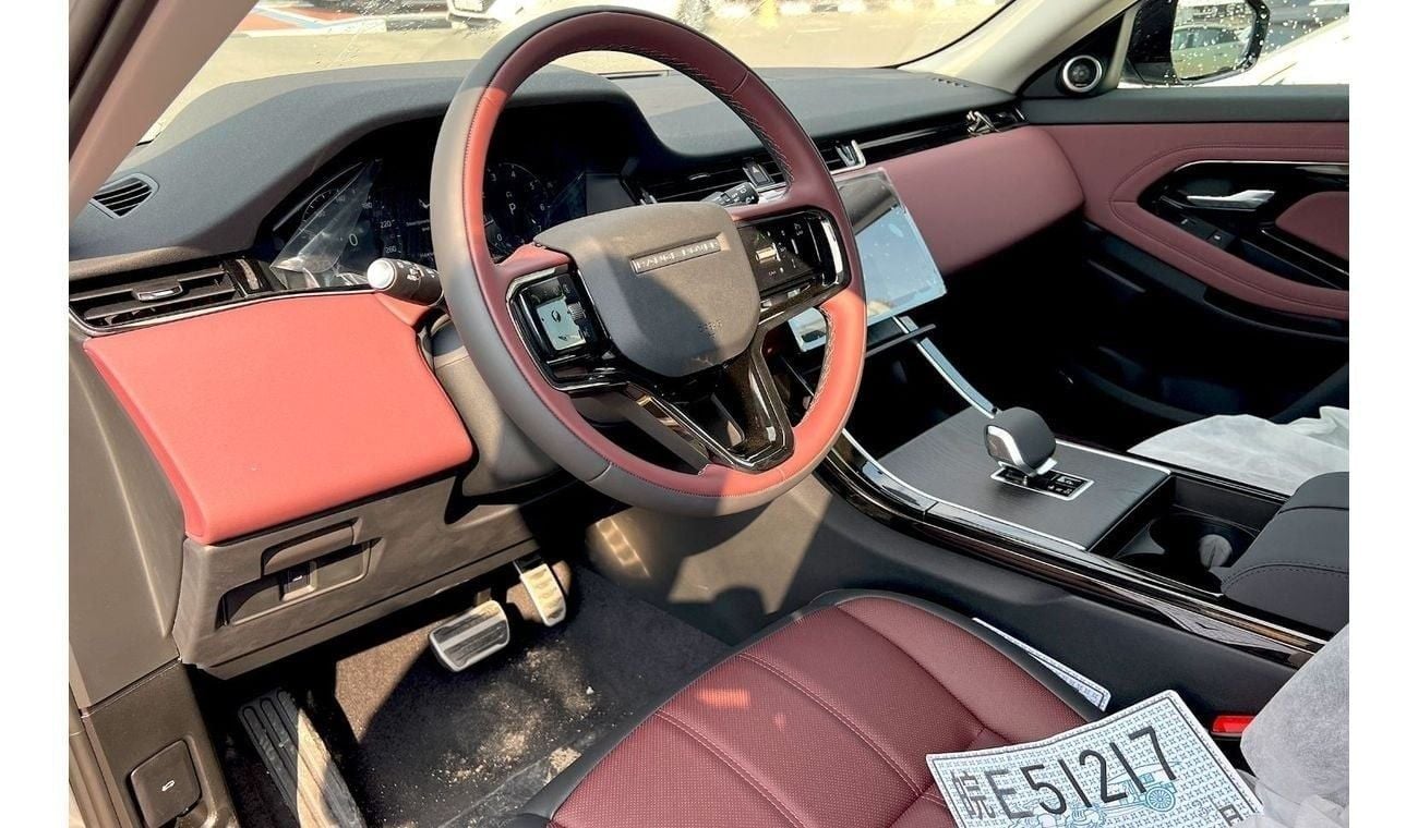 لاند روفر رانج روفر إيفوك 2024 /2.0L mild hybrid Long wheel base +10% Local Registration