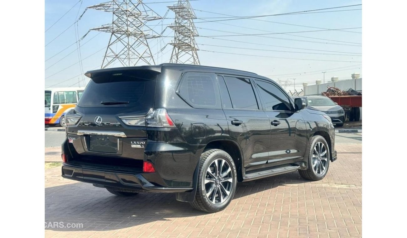 لكزس LX 570 LEXUS SIGNATURE BLACK EDITION