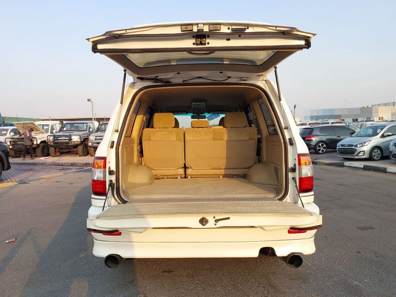 تويوتا لاند كروزر TOYOTA LAND CRUISER SUV RHD 2005 MODEL 4.2 L DIESEL AUTOMATIC(PM27948)