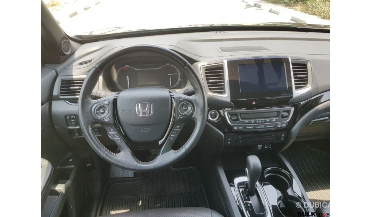 هوندا ريدج لاين Honda Pickup Ridgeline - Sunroof - Back Up Camera - Push to start - AED 1,717/ Monthly - 0% DP