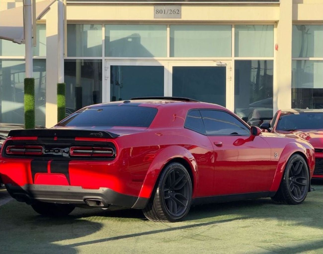 Dodge Challenger DODGE CHALLENGER SRT HELLCAT 2019 GCC 717HP  FULL SERVICE HISTORY UNDER WARRANTY